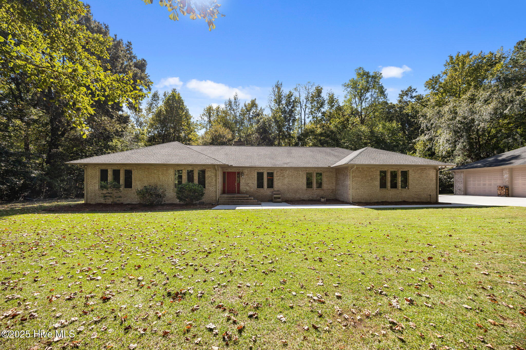 123 Farmington Road Grimesland, NC 27837 - Photo 2 of 66 1-web-or-mls-BLS_0136