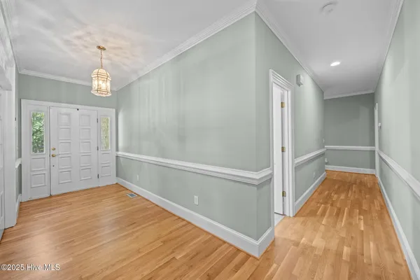 $649,900 | 123 Farmington Road, Grimesland, NC 27837