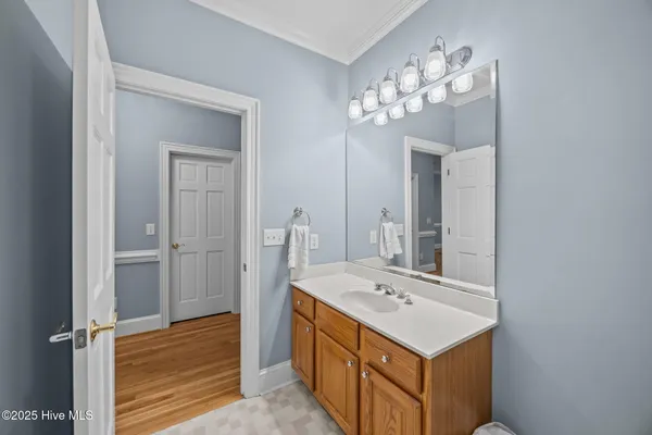 $649,900 | 123 Farmington Road, Grimesland, NC 27837