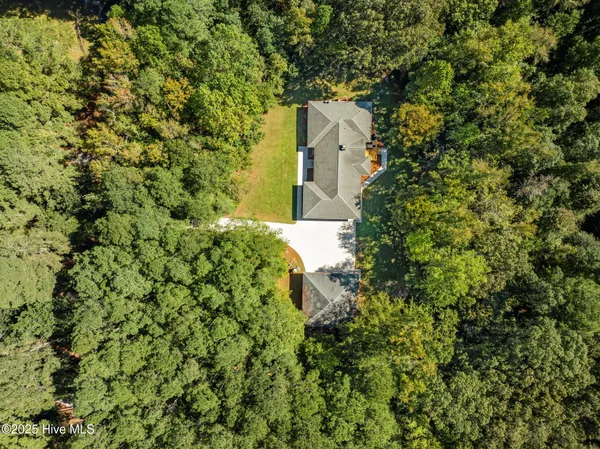 $649,900 | 123 Farmington Road, Grimesland, NC 27837