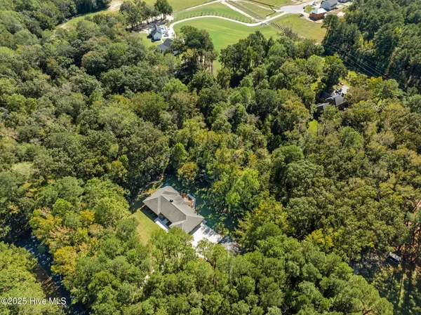 $649,900 | 123 Farmington Road, Grimesland, NC 27837