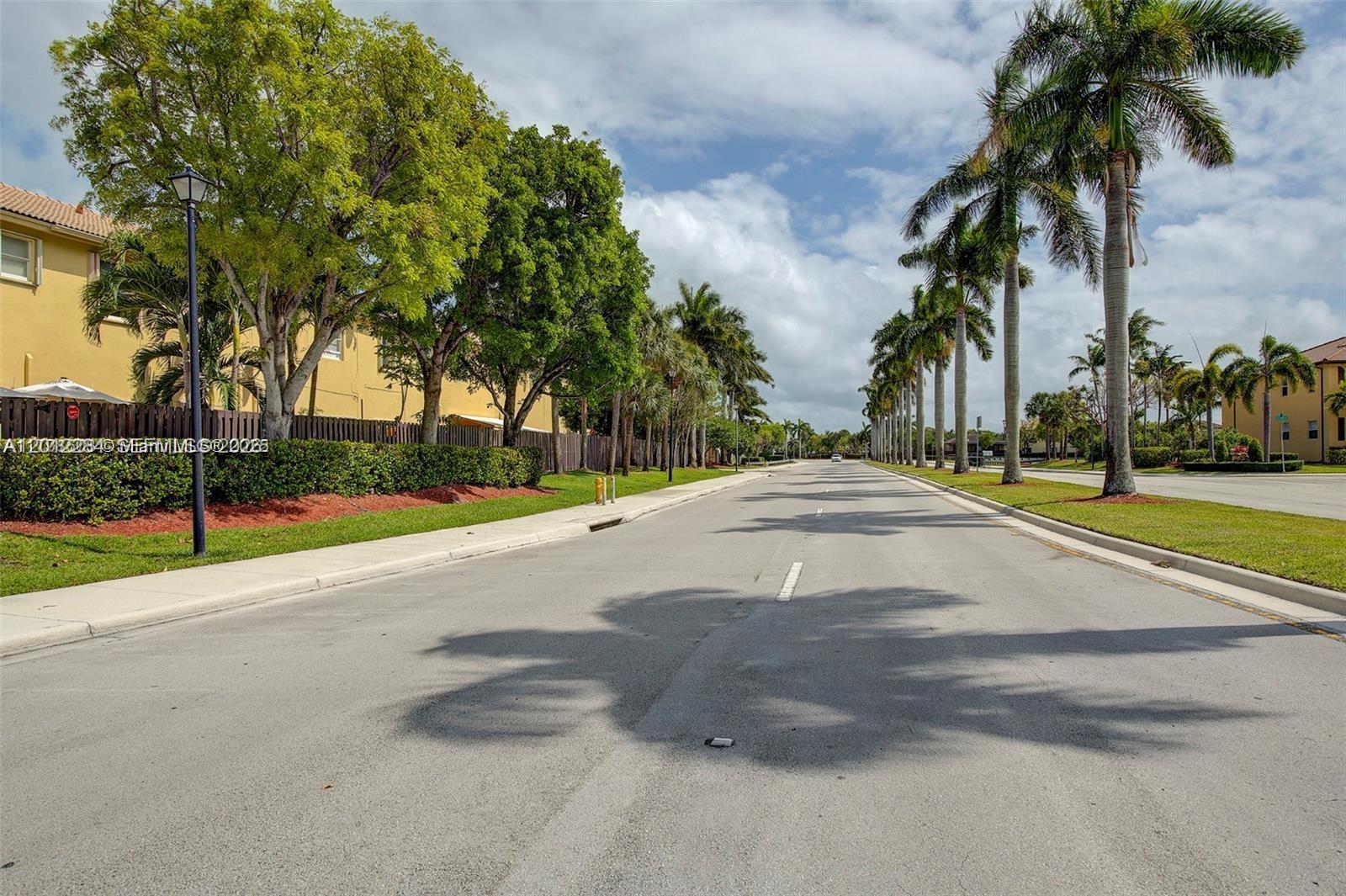 9363 Southwest 227th Street, Unit 4 Miami, FL 33190 - Photo 10 of 36
