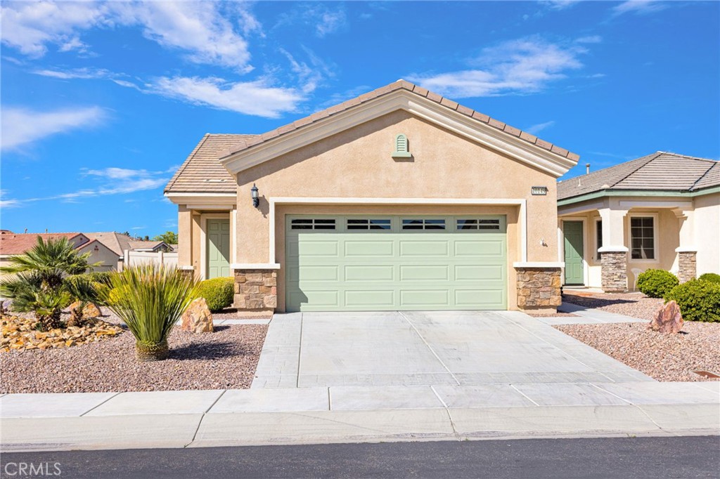 10149 Darby Road Apple Valley, CA 92308 - Photo 3 of 46