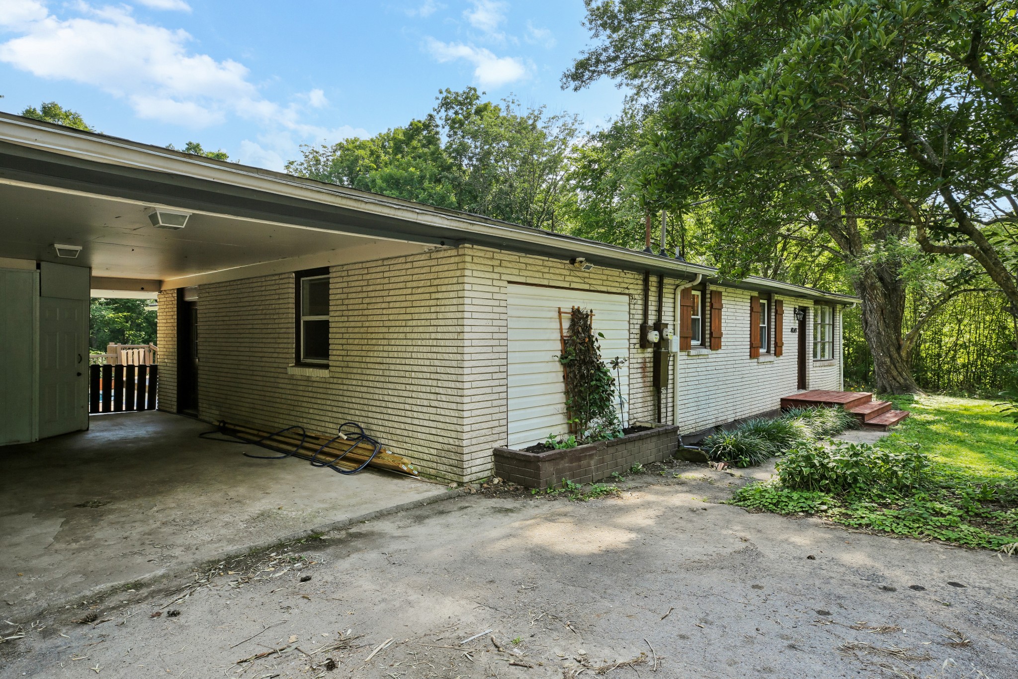 4049 Grays Point Road Joelton, TN 37080 - Photo 4 of 33