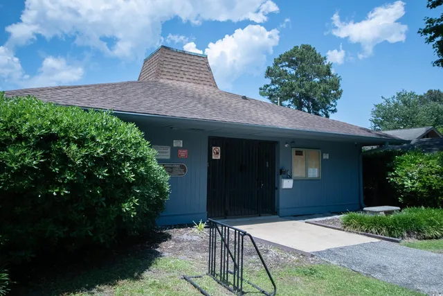 $349,900 | 958 Oakwood Lane, Myrtle Beach, SC 29572