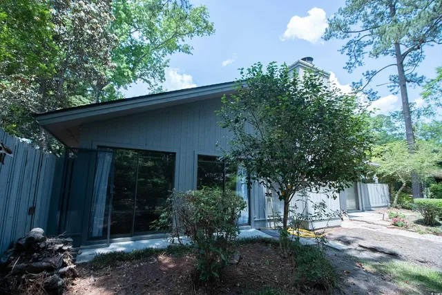 $349,900 | 958 Oakwood Lane, Myrtle Beach, SC 29572