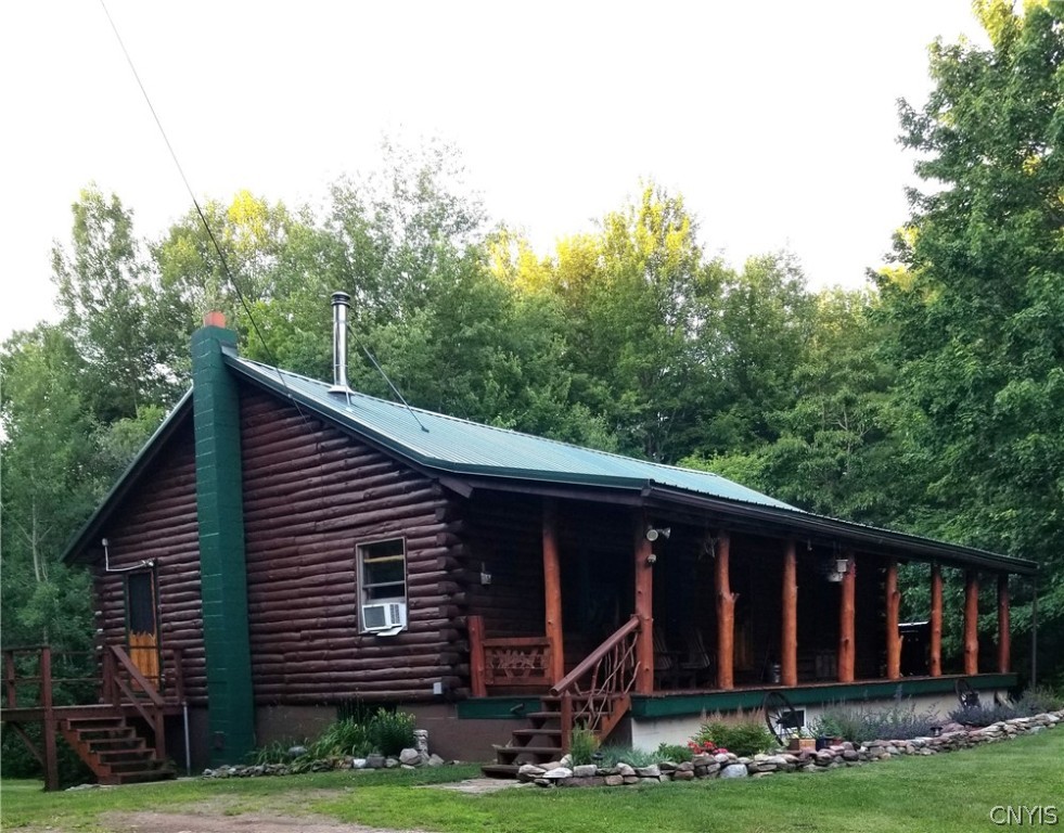 Welcome to the log home at 150 Gale Road