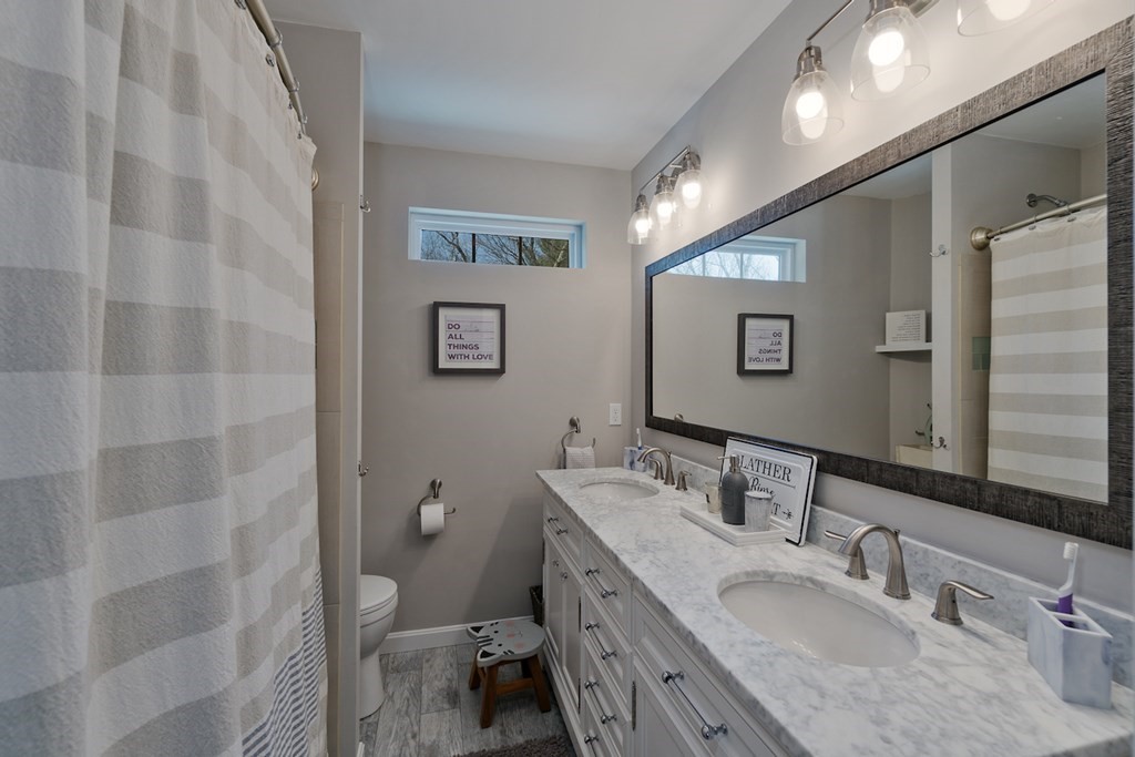 46 Mountainview Road Uxbridge, MA 01569 - Photo 27 of 42 Gallery Image 27