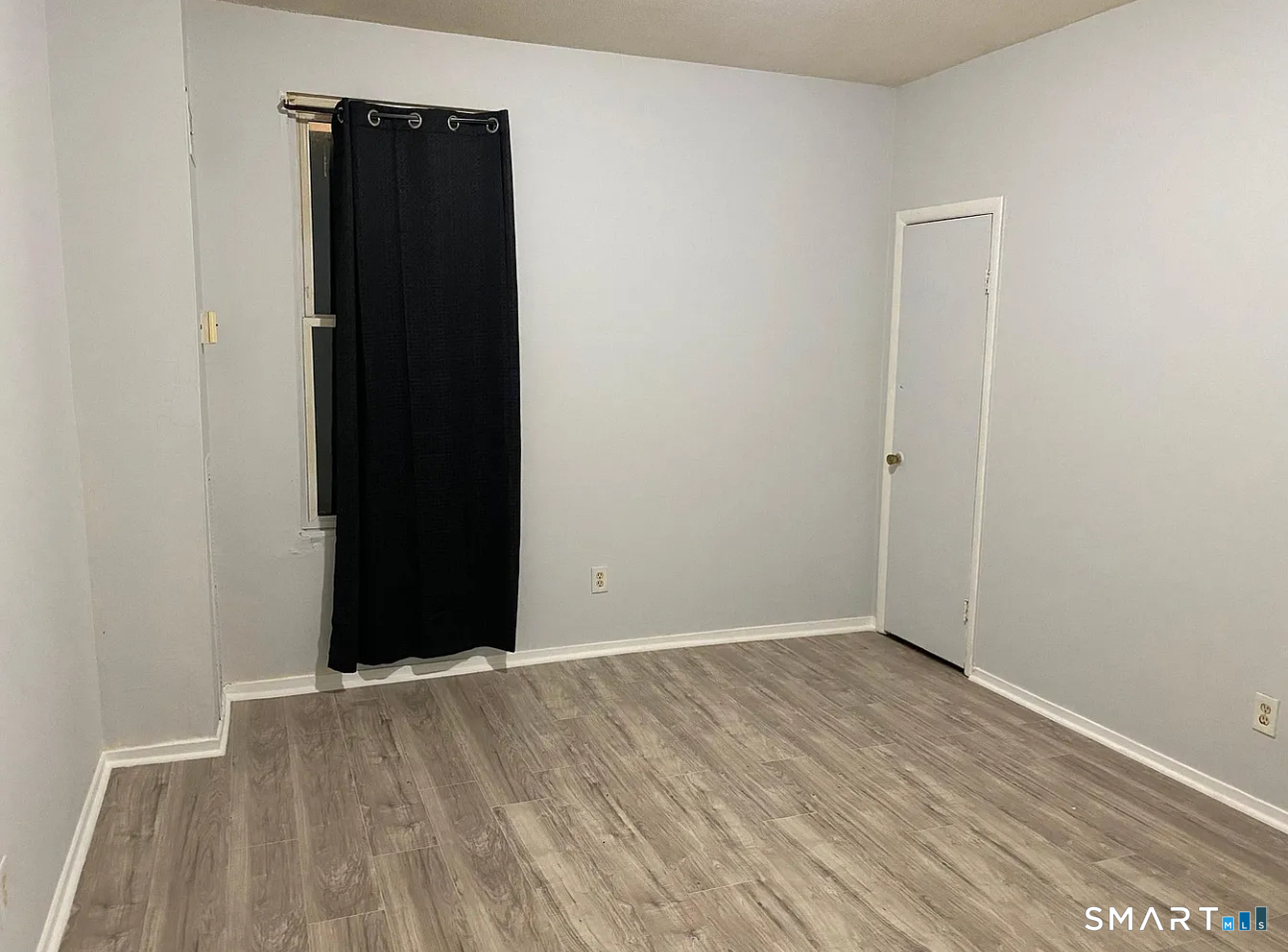 46 Seyms Street Hartford, CT 06120 - Photo 8 of 8 a view of an empty room