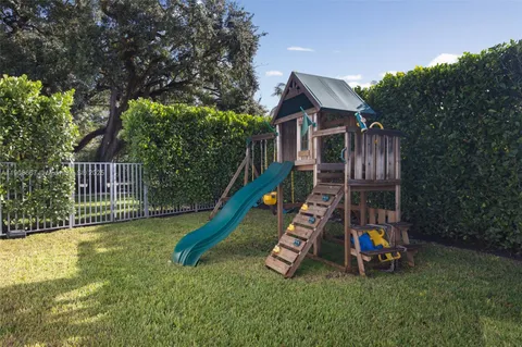 a view of a house with a park