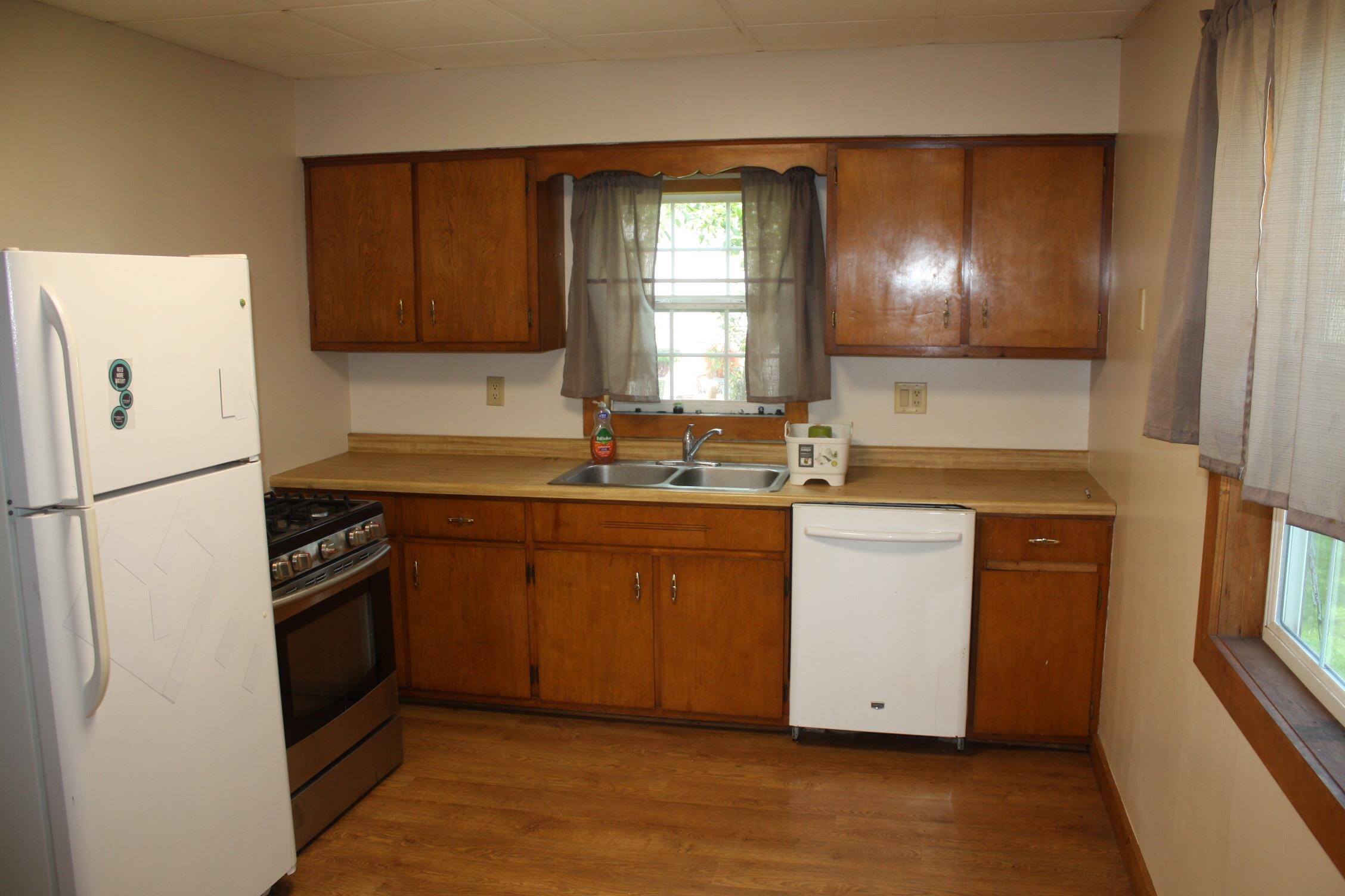 4125 East 4th Street Superior, WI 54880 - Photo 10 of 25