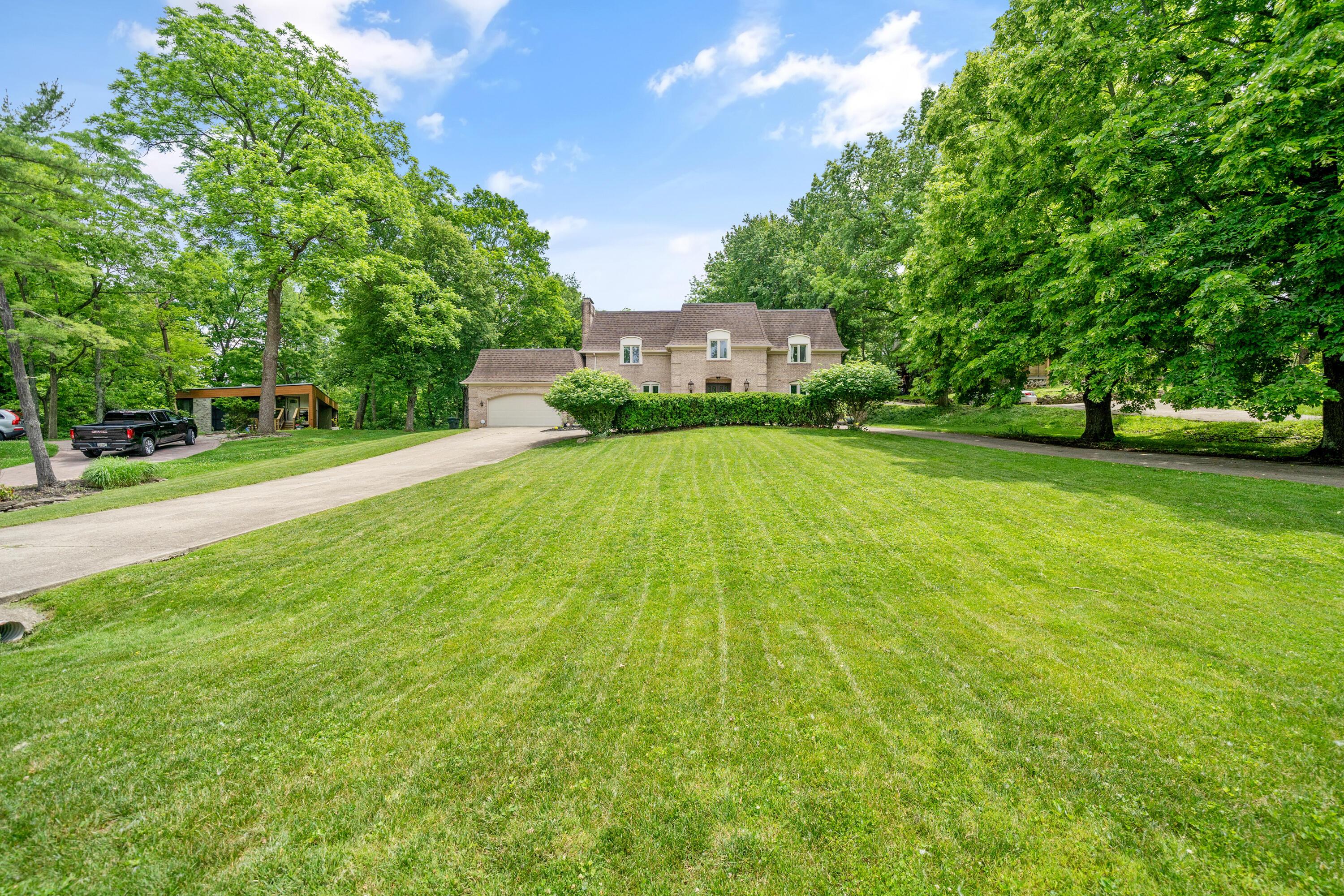 546 Indian Mound Road Columbus, OH 43213 - Photo 3 of 97