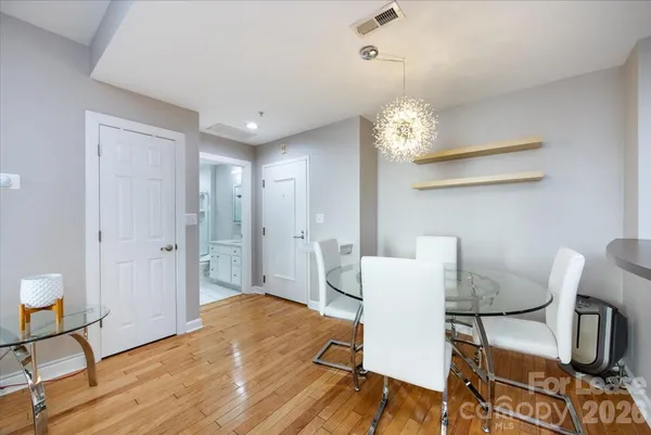 $1,750 | 718 West Trade Street, Unit 204, Charlotte, NC 28202
