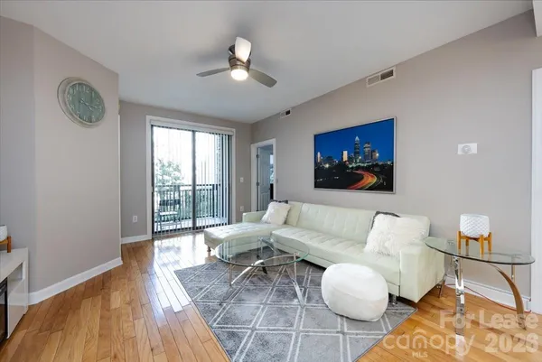 $1,750 | 718 West Trade Street, Unit 204, Charlotte, NC 28202