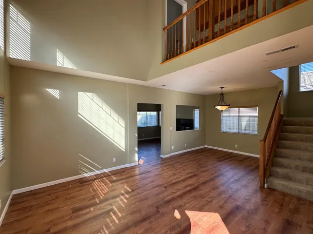 $4,100 | 26438 Honor Lane, Salinas, CA 93908