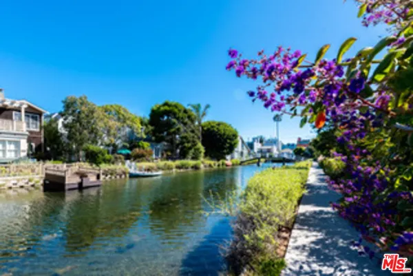 $11,000 | 225 Sherman Canal, Venice, CA 90291