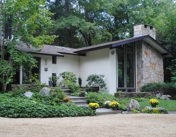 64 Strawberry Hill Road Concord, MA 01742 - Photo 3 of 26
