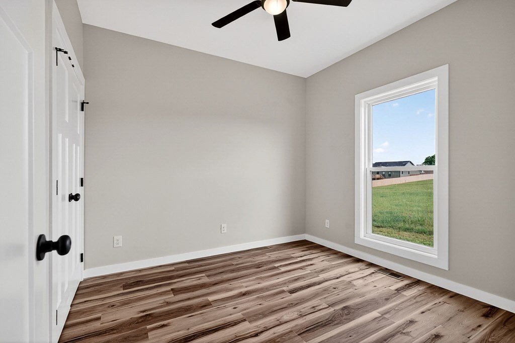 297 Harleys Ridge Road Sparta, TN 38583 - Photo 38 of 47