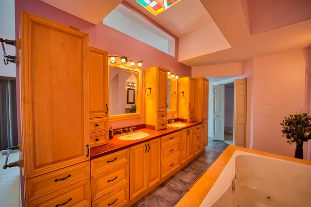 $1,275,000 | 36-2335 Old Mamalahoa Highway, Laupahoehoe, HI 96764