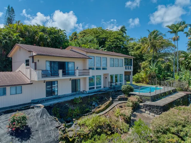 $1,275,000 | 36-2335 Old Mamalahoa Highway, Laupahoehoe, HI 96764