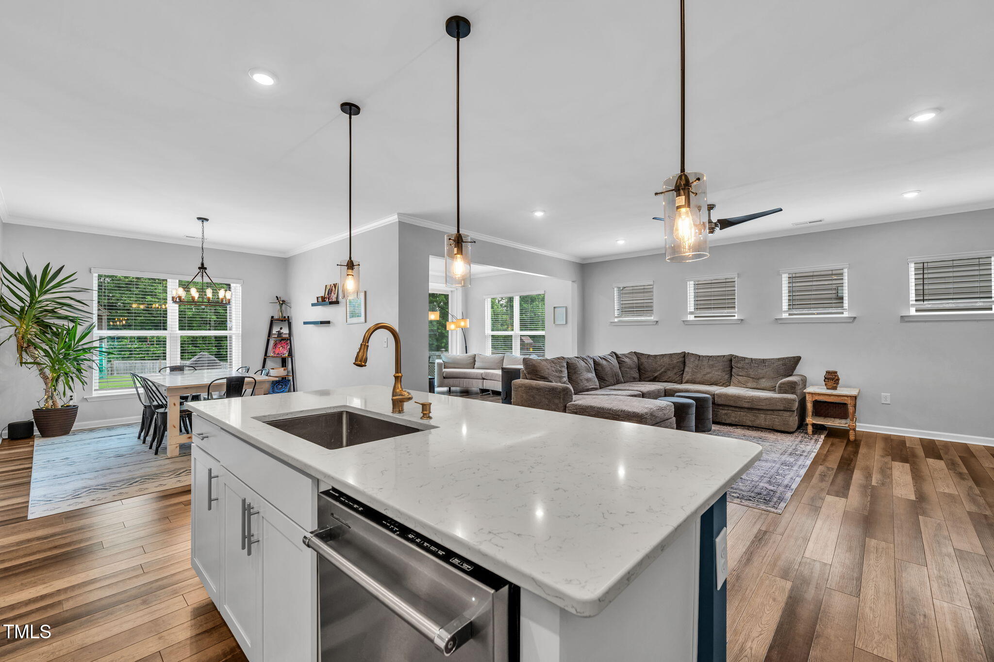 2437 Nassau Trace Fuquay-Varina, NC 27526 - Photo 12 of 38 14-web-or-mls-untitled-18