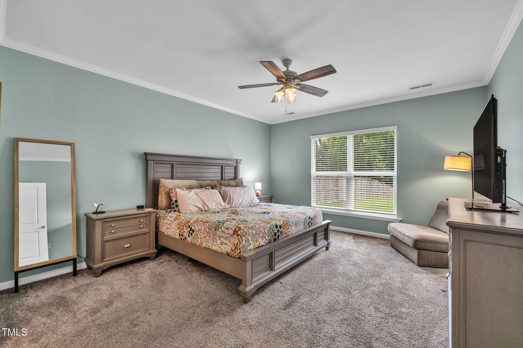 2437 Nassau Trace Fuquay-Varina, NC 27526 - Photo 18 of 38 20-web-or-mls-untitled-21