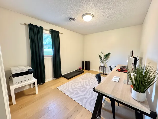 $335,000 | 2902 South Myra Ridge Drive, Urbana, IL 61802