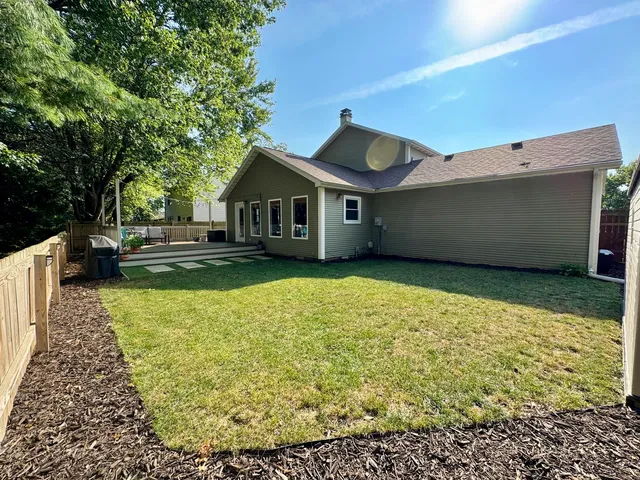 $335,000 | 2902 South Myra Ridge Drive, Urbana, IL 61802