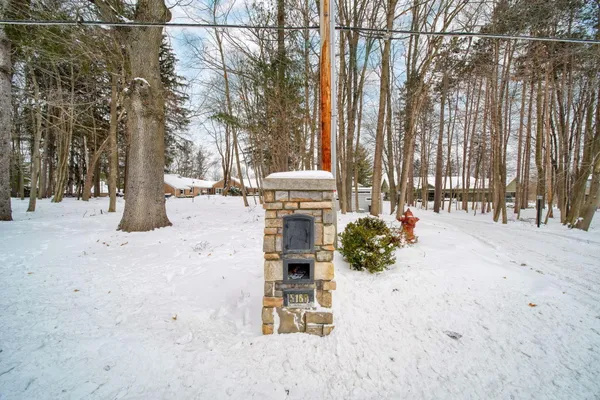 $1,500,000 | 5160 Merriman Road, Jackson, MI 49201