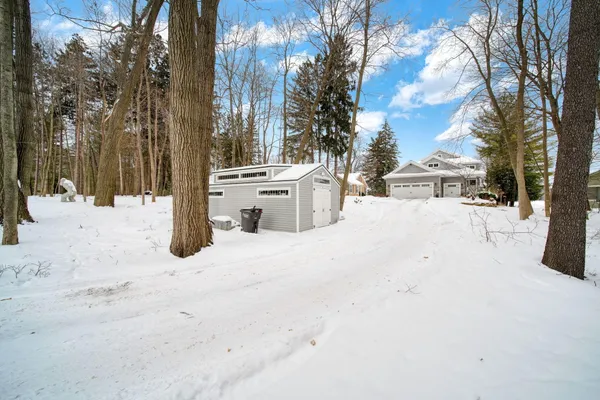 $1,500,000 | 5160 Merriman Road, Jackson, MI 49201