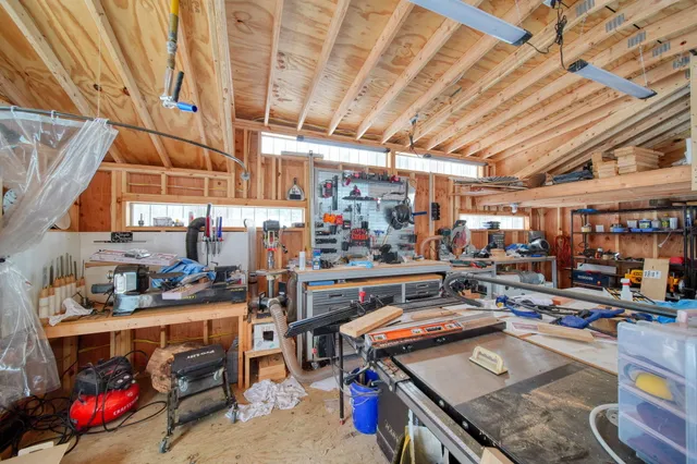 $1,500,000 | 5160 Merriman Road, Jackson, MI 49201