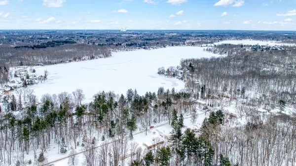 $1,500,000 | 5160 Merriman Road, Jackson, MI 49201