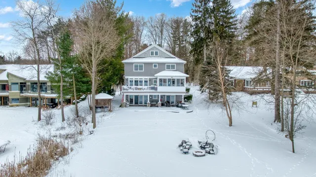 $1,500,000 | 5160 Merriman Road, Jackson, MI 49201