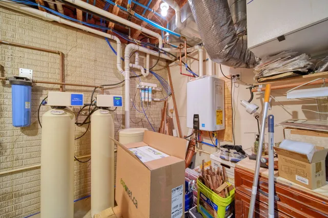 $1,500,000 | 5160 Merriman Road, Jackson, MI 49201