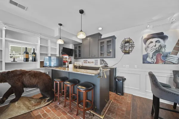 $1,500,000 | 5160 Merriman Road, Jackson, MI 49201