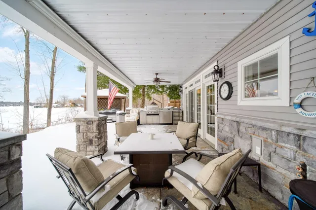 $1,500,000 | 5160 Merriman Road, Jackson, MI 49201