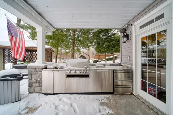 $1,500,000 | 5160 Merriman Road, Jackson, MI 49201