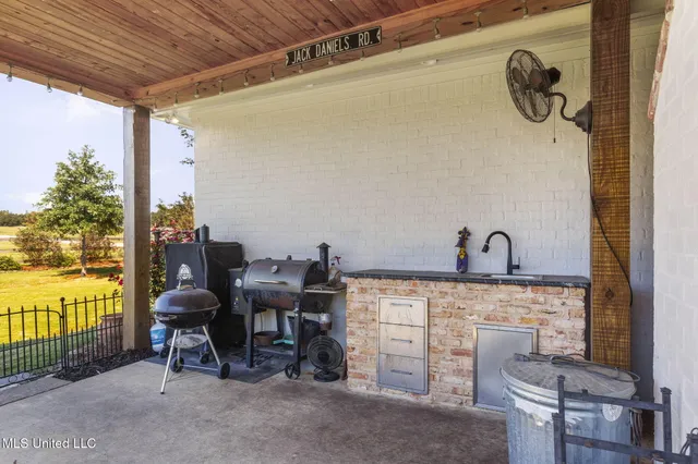 $699,000 | 151 Stump Ridge Road, Brandon, MS 39047