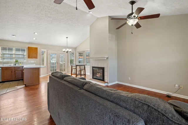 $339,500 | 541 Pebble Creek Road, Knoxville, TN 37918