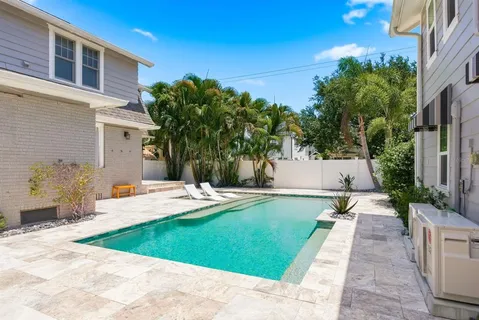 $1,290,000 | 800 18th Avenue North, St. Petersburg, FL 33704