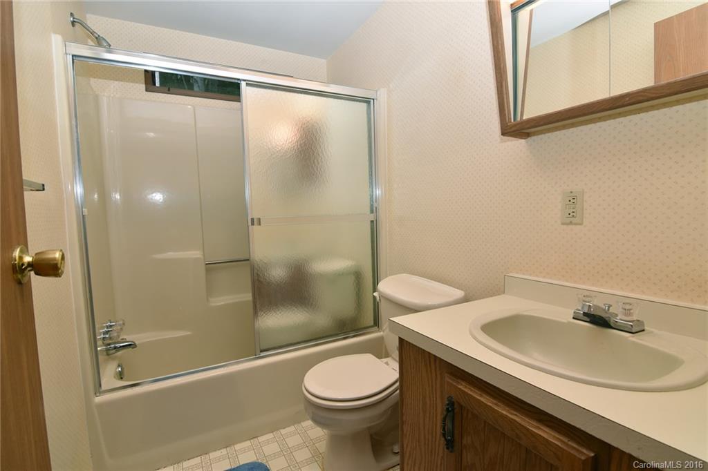 844 Rough Knob Road Clyde, NC 28721 - Photo 18 of 23 Gallery Image 18