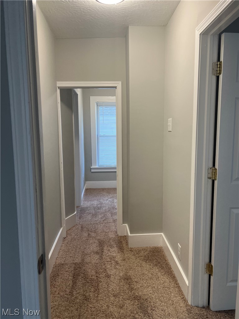 685 Thayer Street Akron, OH 44310 - Photo 15 of 34 Upstairs hallway