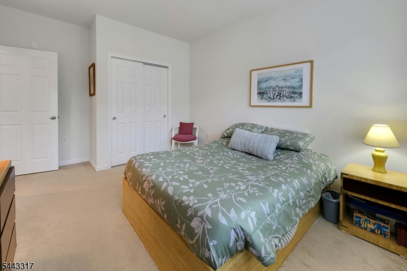 73 Robeson Street Somerville, NJ 08876 - Photo 26 of 34