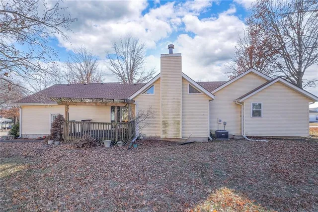 $150,000 | 204 West 1st Street, Garden City, MO 64747