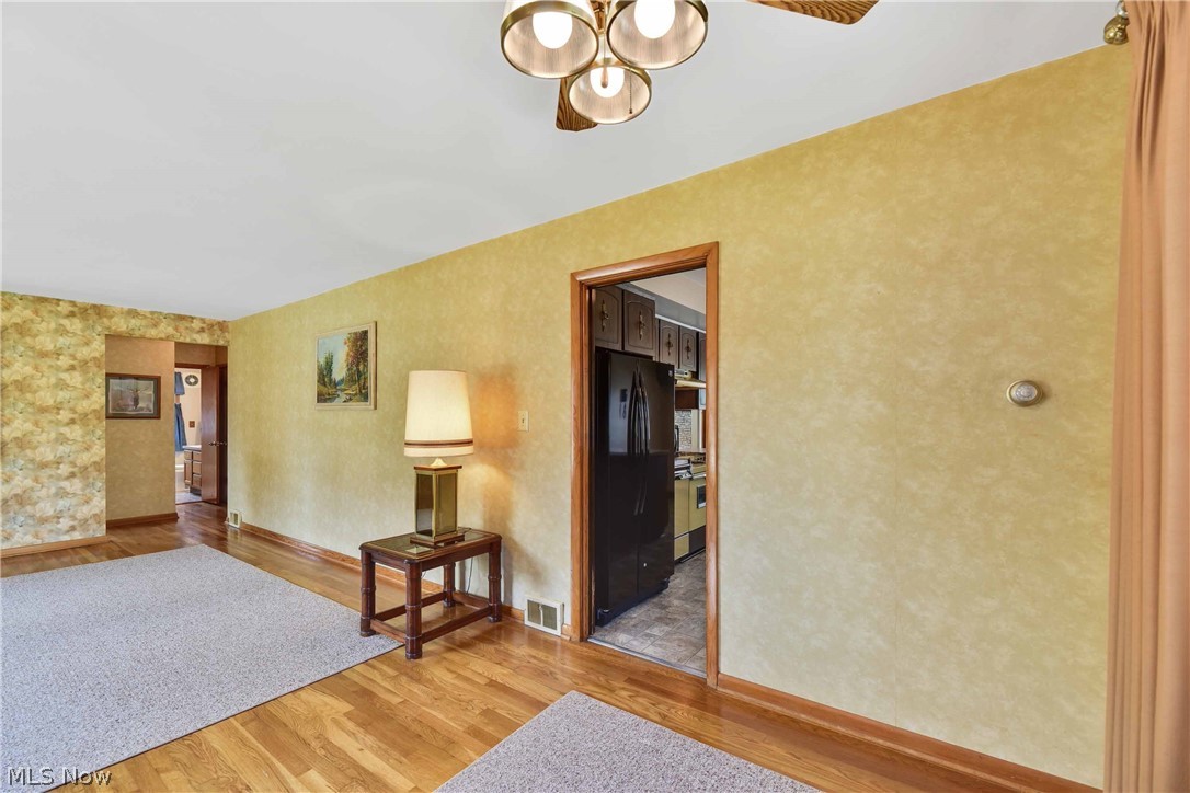 6850 Maplewood Road Parma Heights, OH 44130 - Photo 13 of 35 Gallery Image 13
