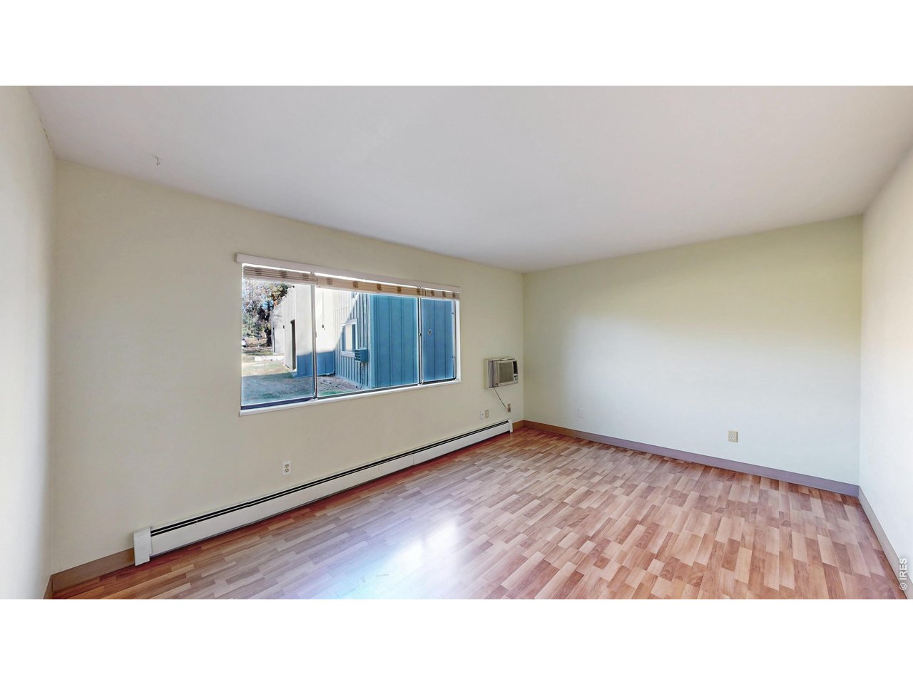 705 East Drake Road, Unit 25 Fort Collins, CO 80525 - Photo 13 of 34 Living Room
