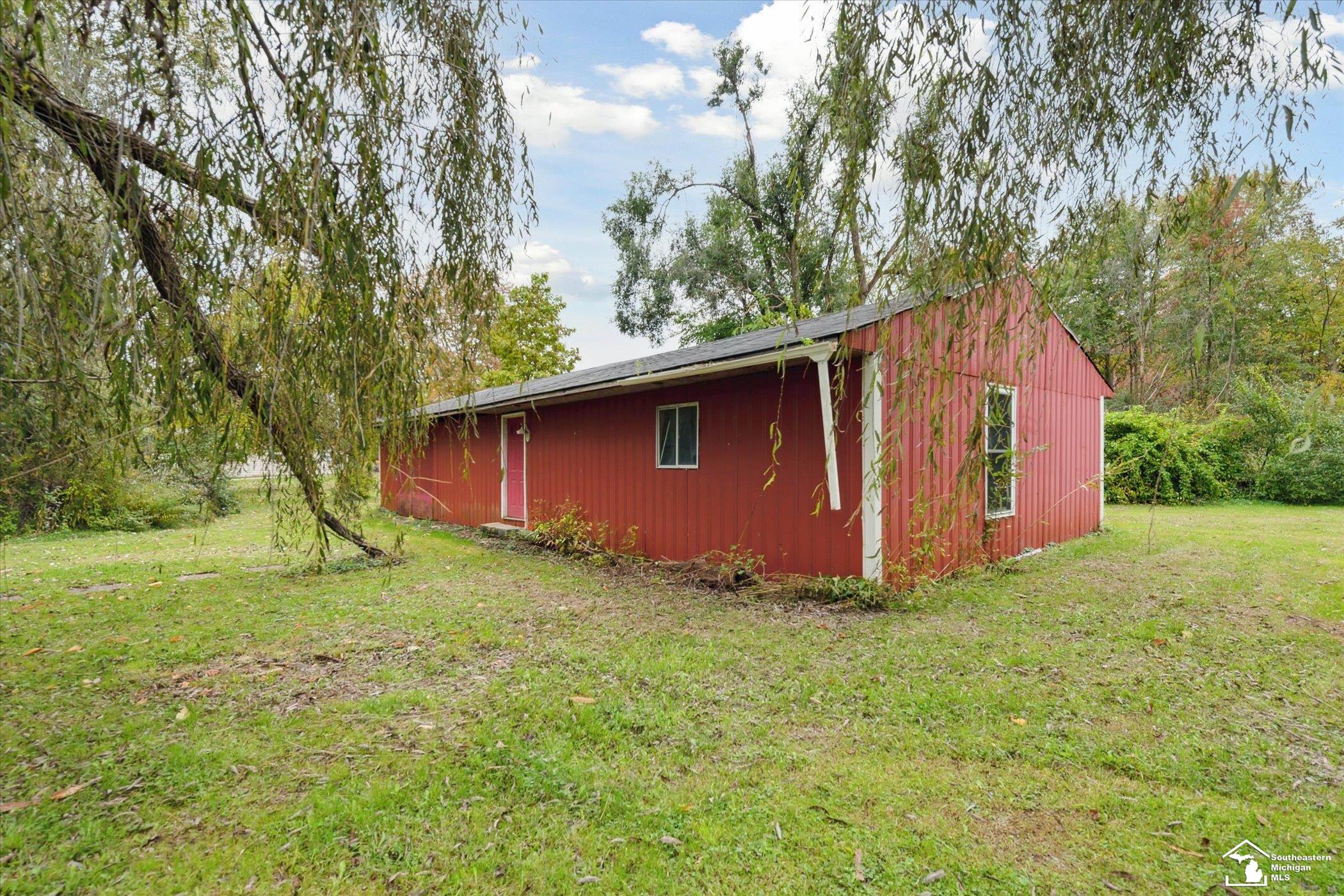 10207 South Stony Creek Road Carleton, MI 48117 - Photo 33 of 36