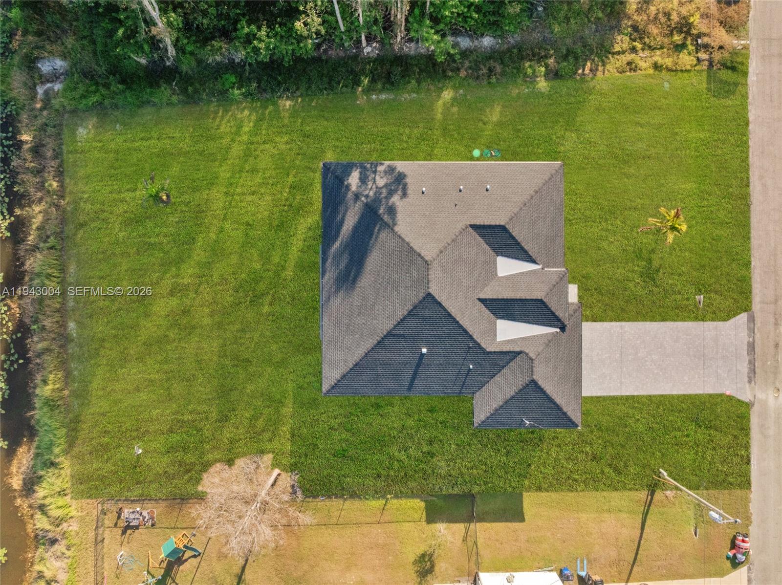 337 Jourferie Road Lehigh Acres, FL 33974 - Photo 41 of 55