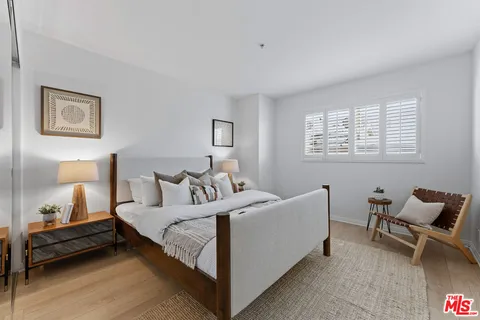 $1,549,000 | 1214 14th Street, Unit 204, Santa Monica, CA 90404