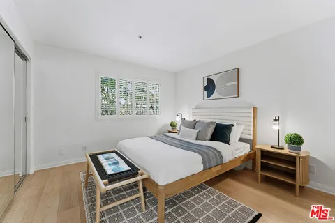 $1,549,000 | 1214 14th Street, Unit 204, Santa Monica, CA 90404